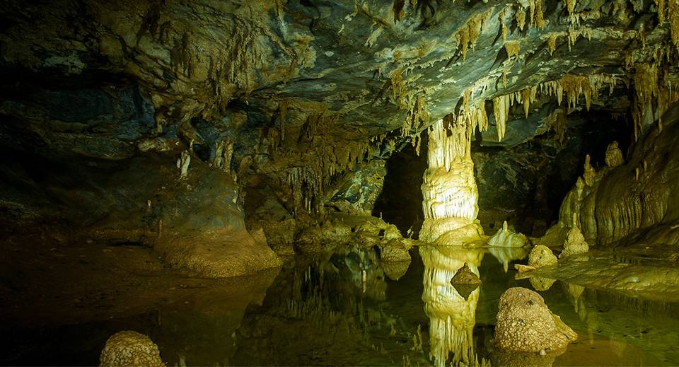 Gruta-de-Botuverá-sc