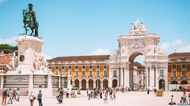 Lisboa História, cultura e encantos europeus
